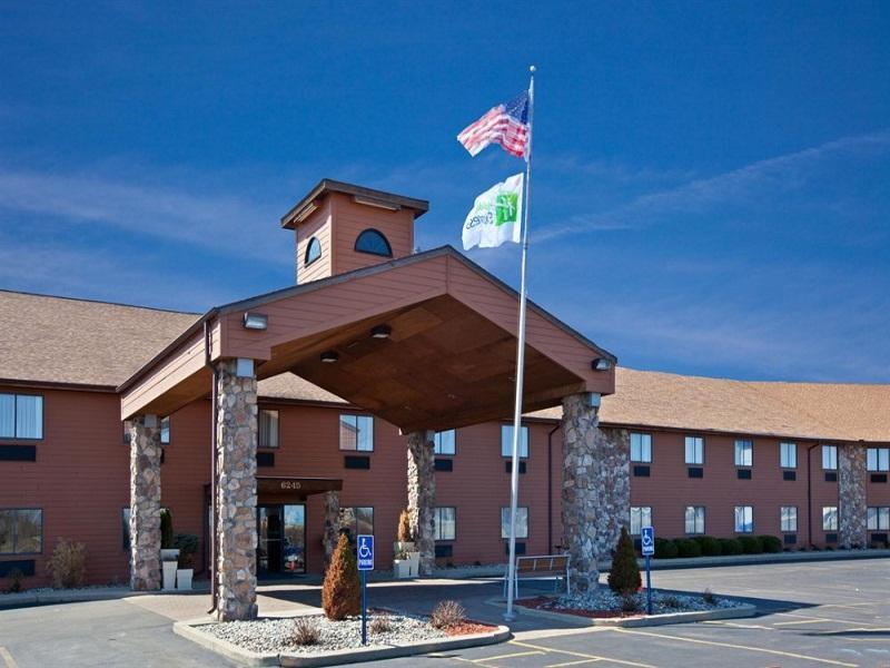 Holiday Inn Express Fremont By Ihg Екстериор снимка