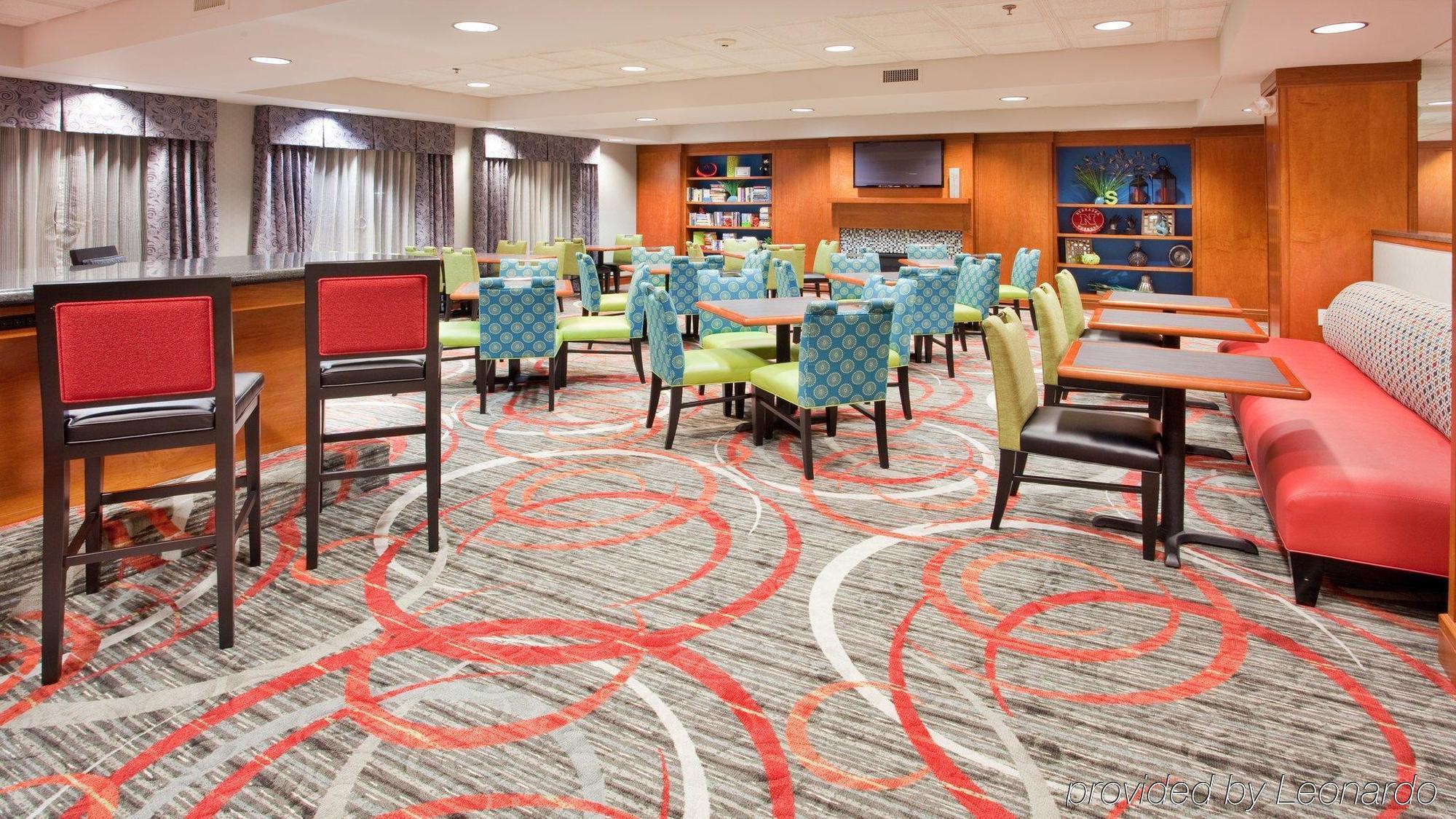 Holiday Inn Express Fremont By Ihg Екстериор снимка