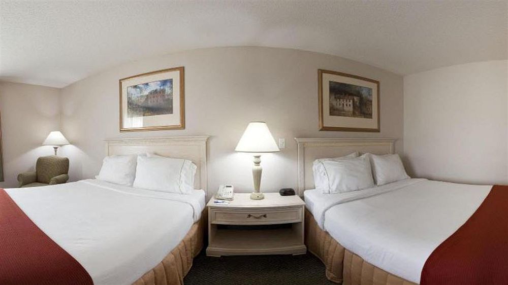 Holiday Inn Express Fremont By Ihg Екстериор снимка
